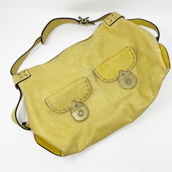 Mulberry Yellow Leather Hobo Bag Gold Buckle Hardware - Picture 15 of 16